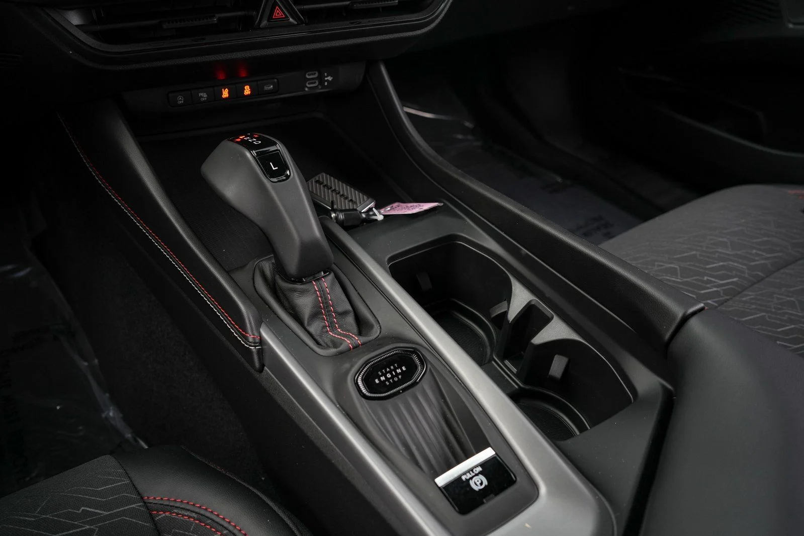 New 2026 Diamond Black Crystal Pearlcoat Dodge Scat Pack image 37