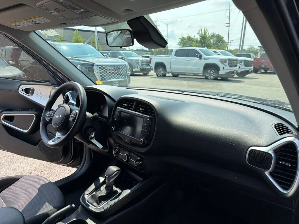 Used 2023 Black Kia LX image 24
