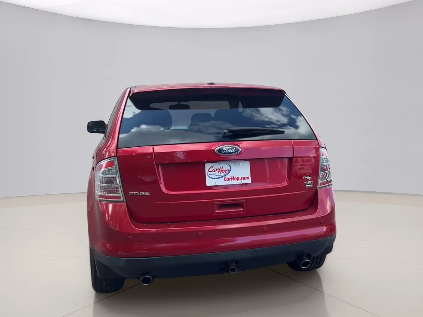 Used 2010 Red Ford SEL image 4