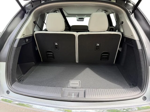 New 2026 Solar Silver Metallic Acura Technology Package image 37