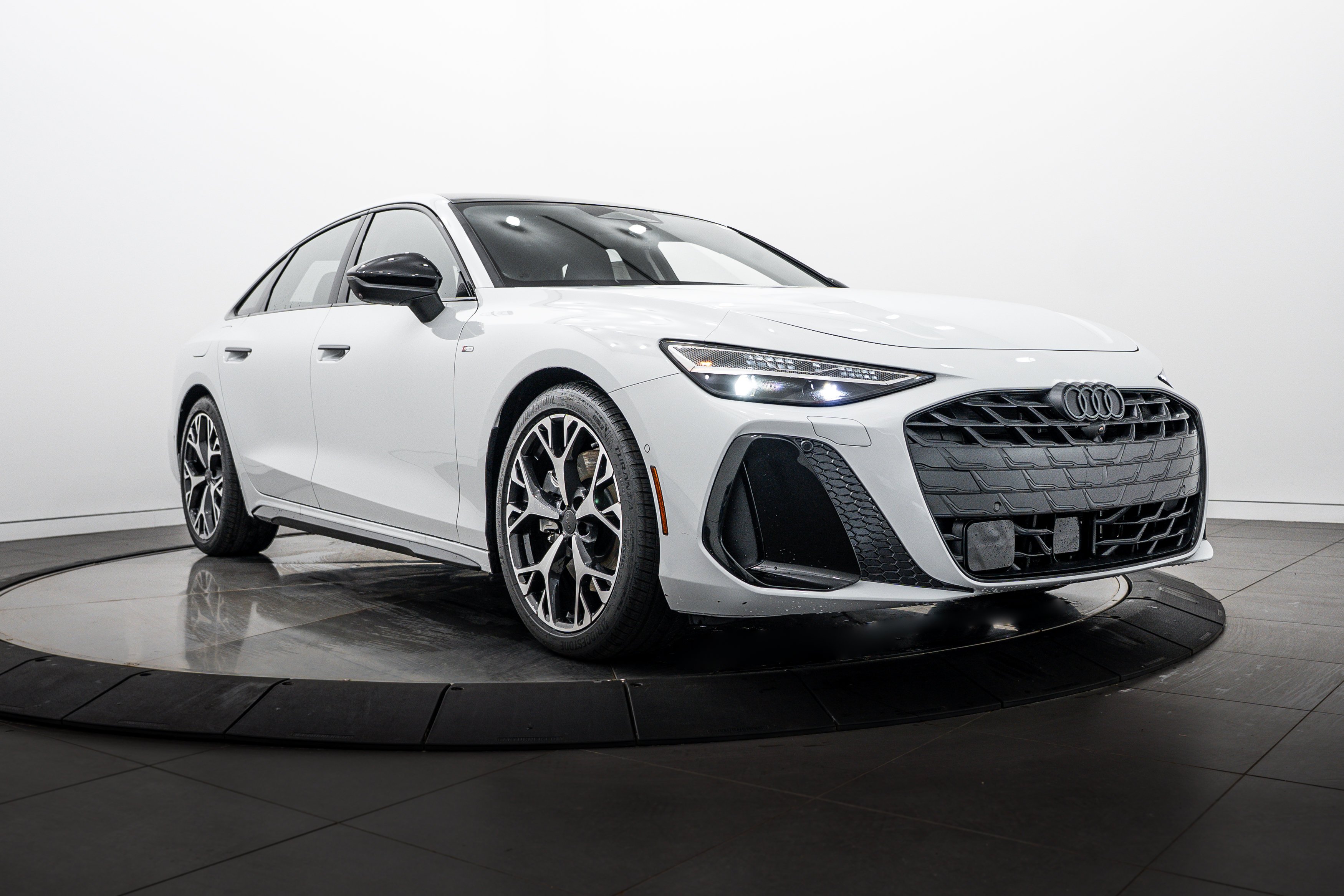 New 2026 GLACIER WHITE Audi Prestige image 1