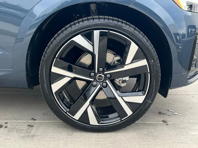 2026 Volvo XC60 Ultra - Photo 9