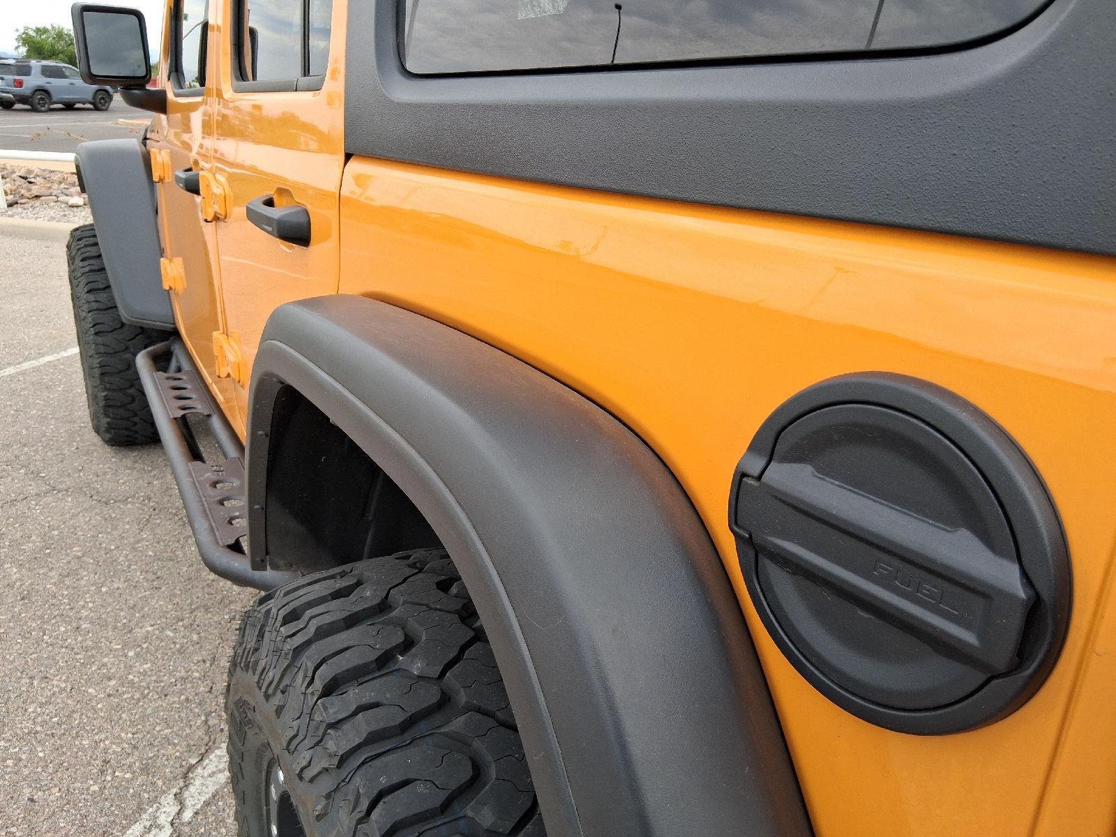 Used 2021 Nacho Clearcoat Jeep Unlimited Rubicon image 11