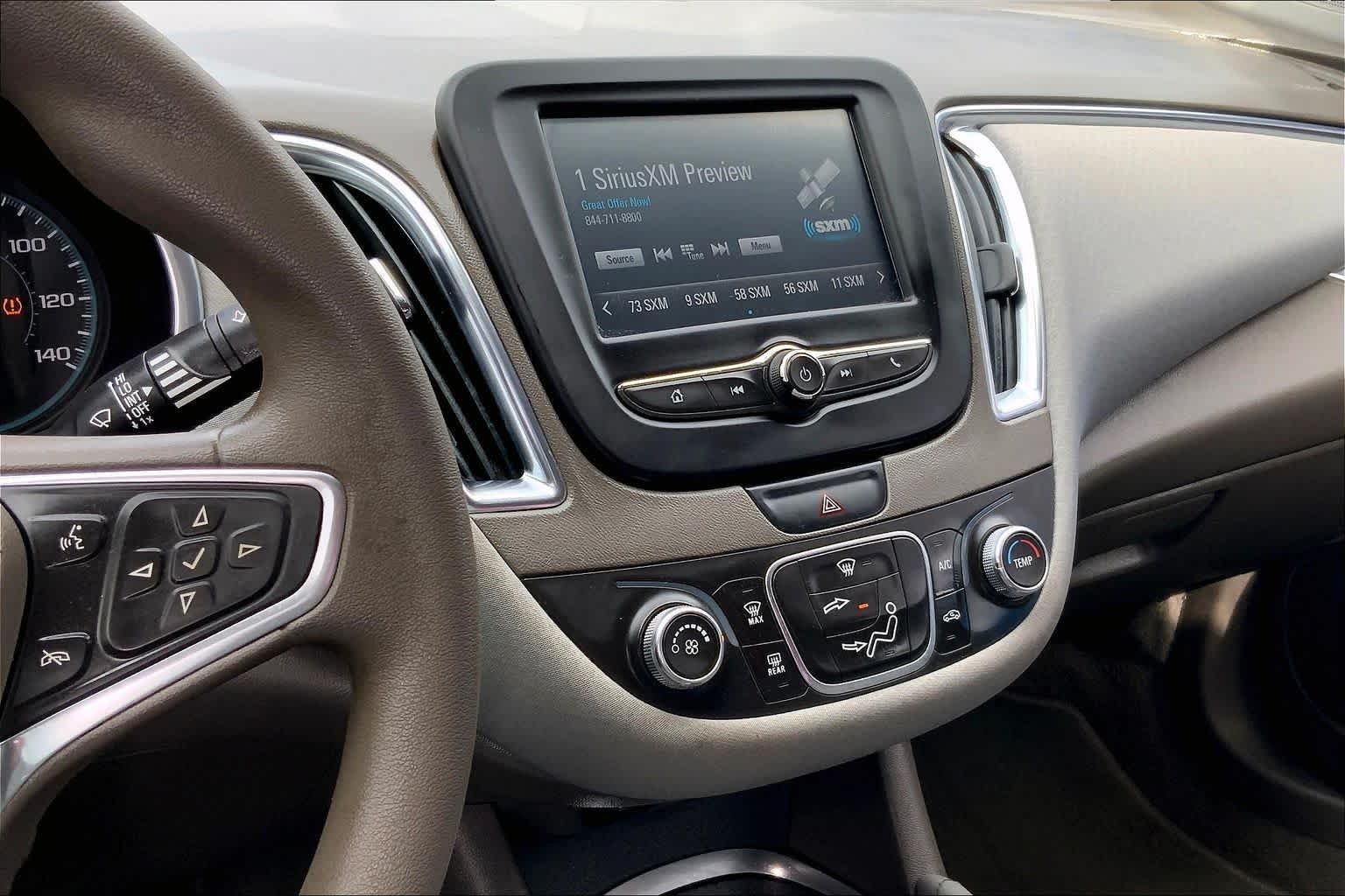 Used 2018 Summit White Chevrolet LT image 7