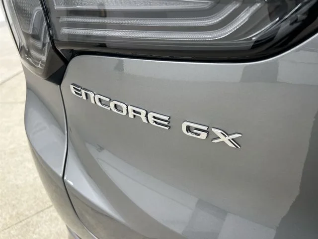 2024 Buick Encore GX Avenir - Photo 37