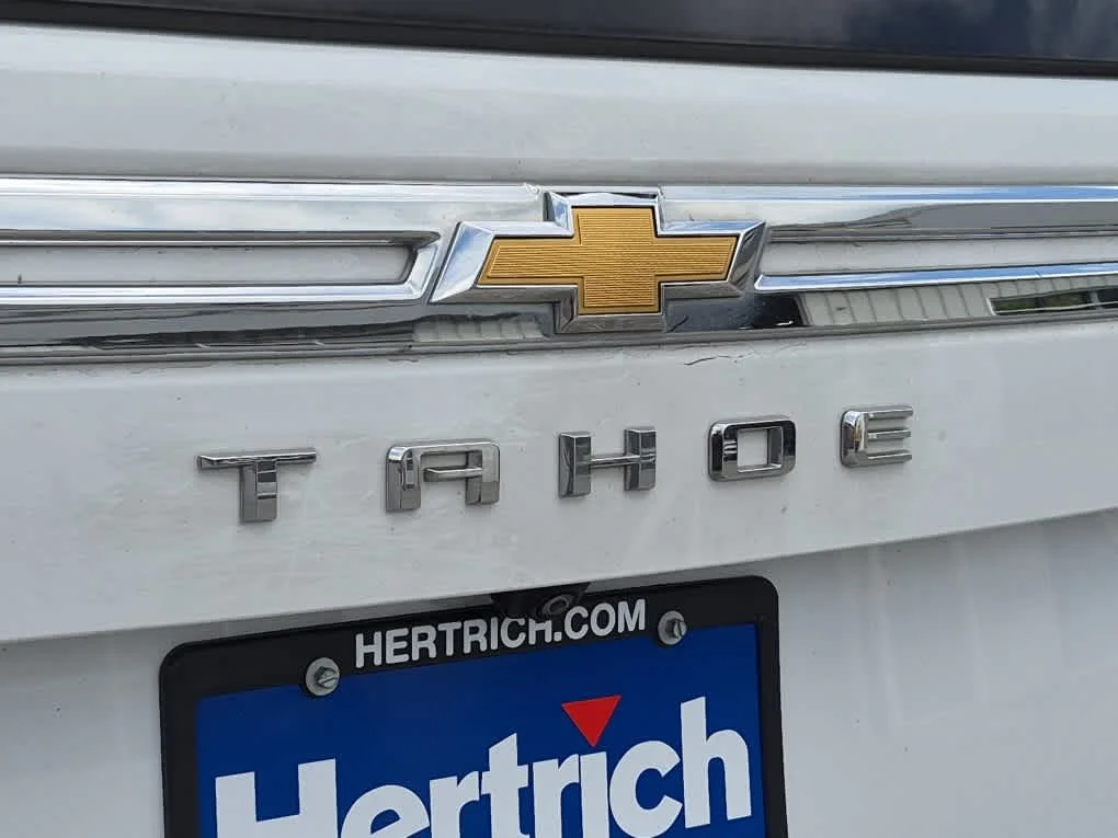 Used 2022 Summit White Chevrolet LT image 28