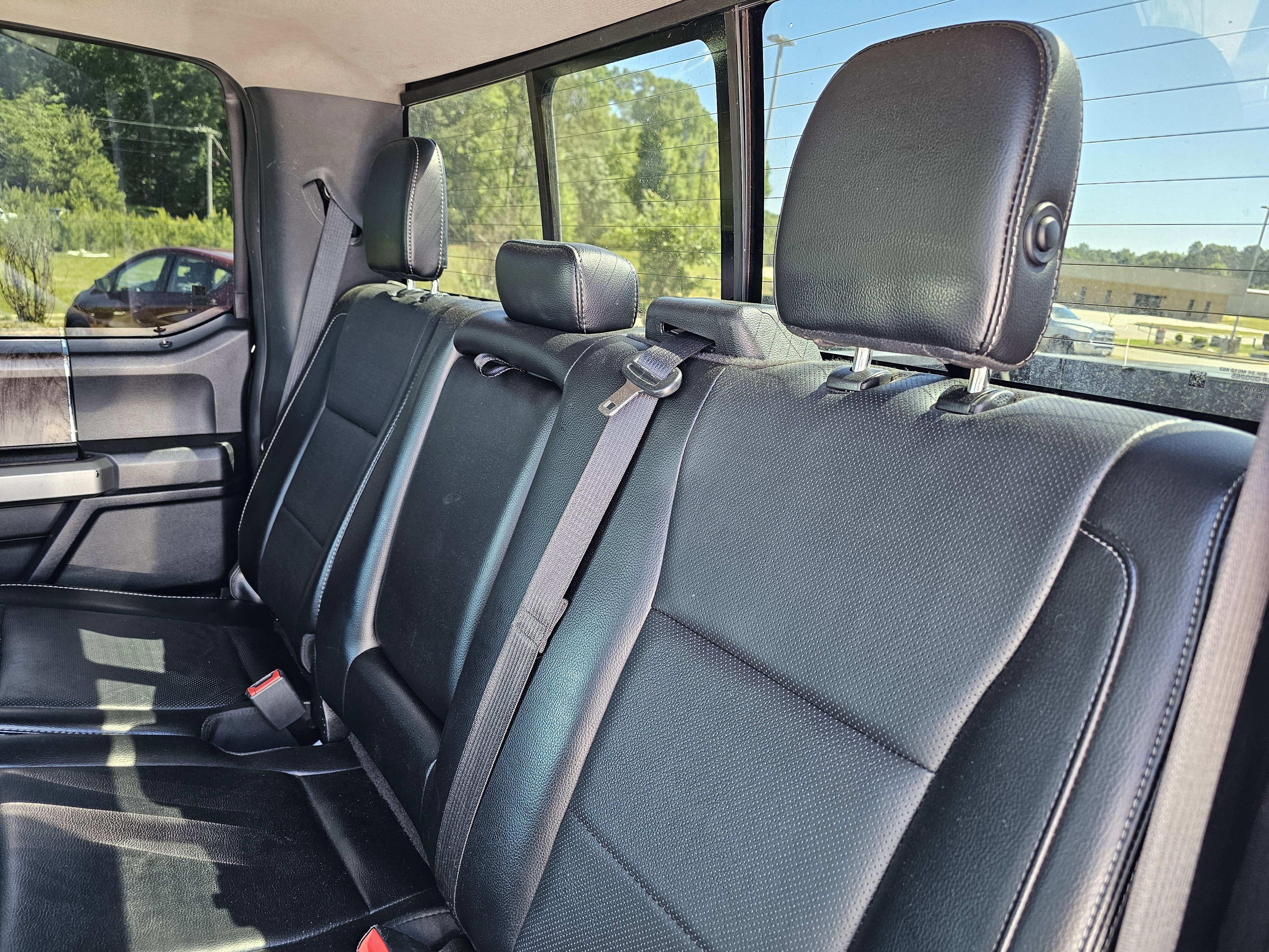 Used 2018 Shadow Black Ford LARIAT image 34