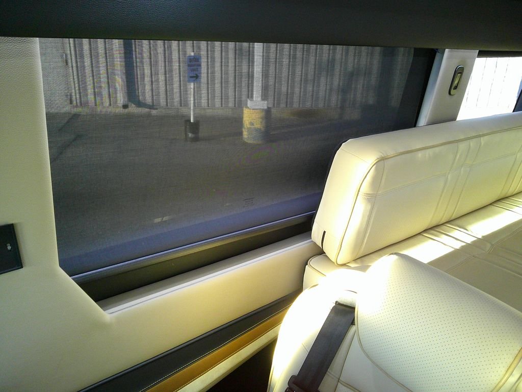 Used 2024 Black RAM High Roof image 33