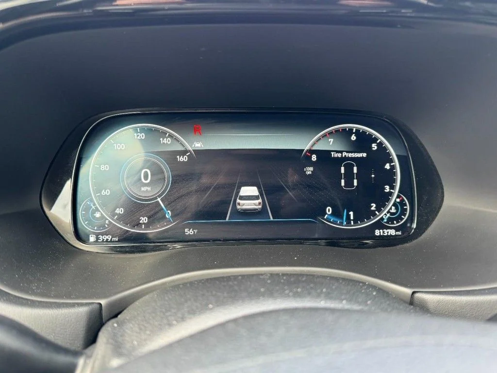 Used 2020 Silver Hyundai Limited image 25