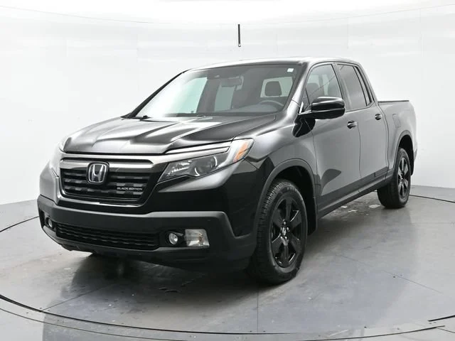 Used 2017 Black Honda Black Edition image 3