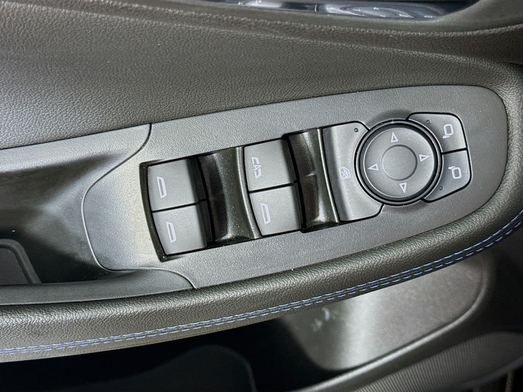 Used 2025 Ebony Twilight Metallic Buick Sport Touring image 17