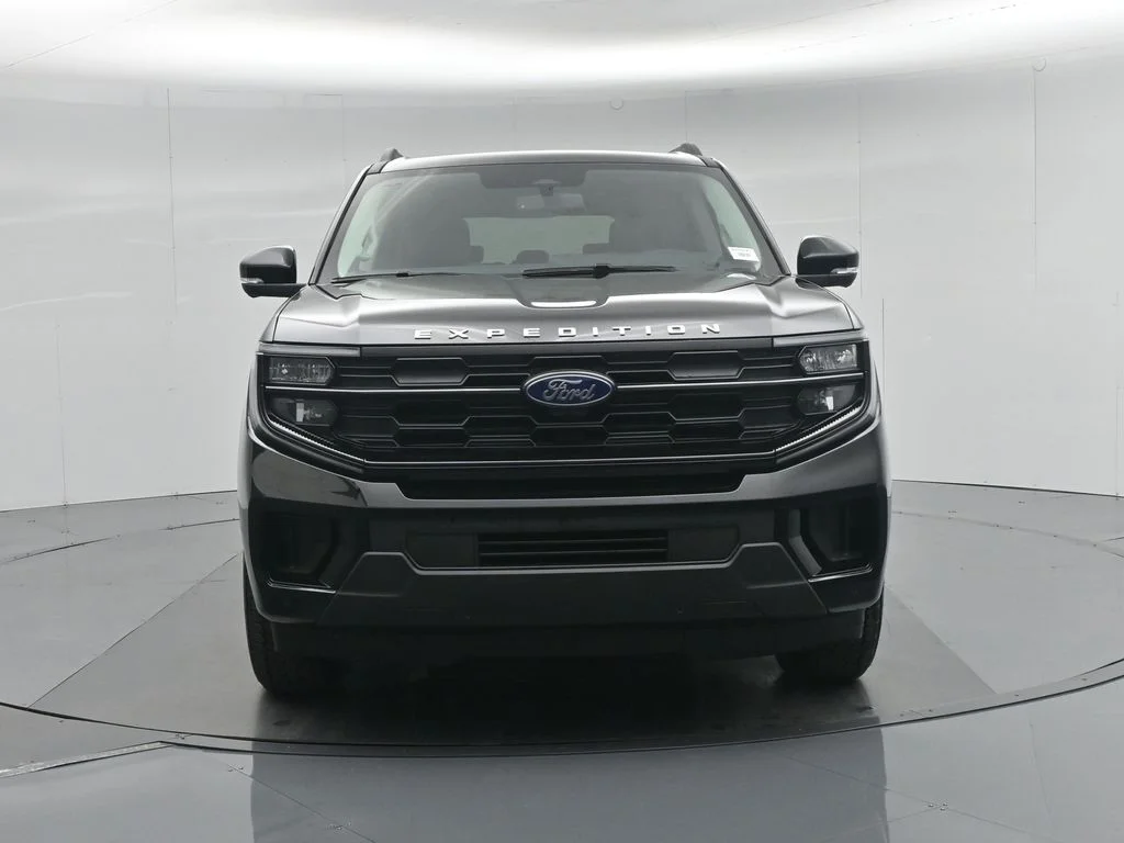 New 2026 Agate Black Metallic Ford Active image 31