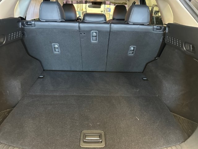 Used 2025 Gray Mazda 2.5 S Select Package image 18