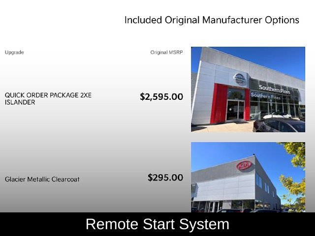 Used 2021 Silver Jeep Latitude image 5