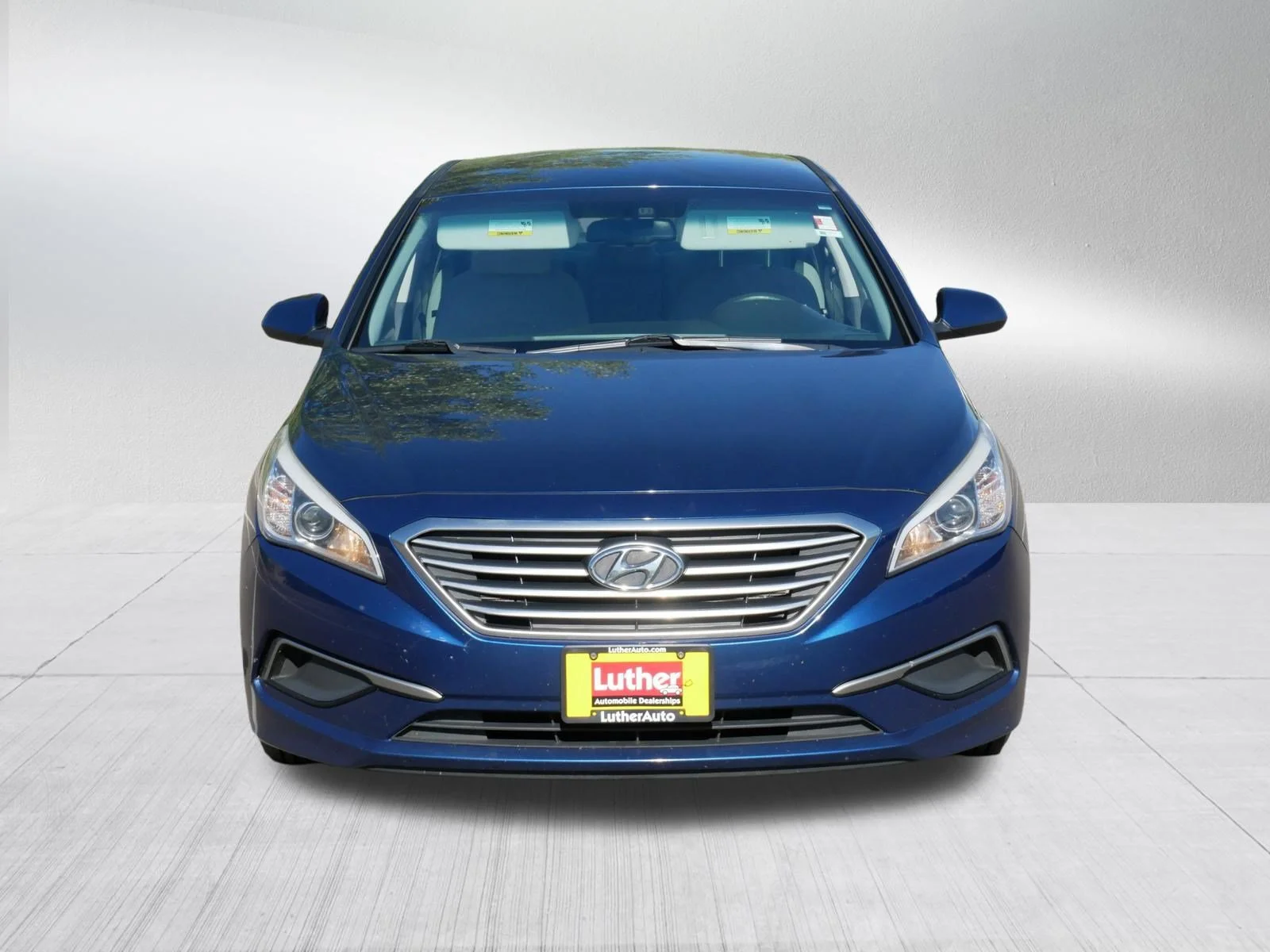Used 2016 Hyundai Sonata SE with VIN 5NPE24AF6GH416013 for sale in Hopkins, MN