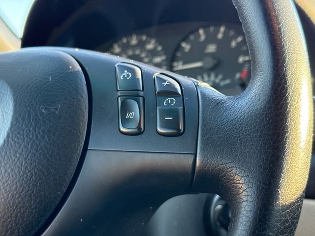 Used 2006  BMW 325Ci image 27