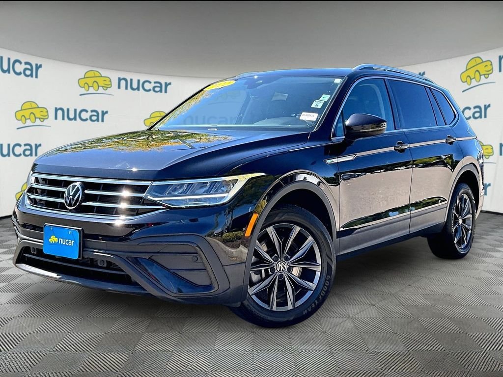 Used 2022 Black Volkswagen 2.0T SE image 3