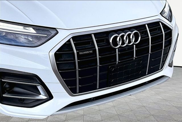 Used 2023 White Audi 40 Premium Plus image 30