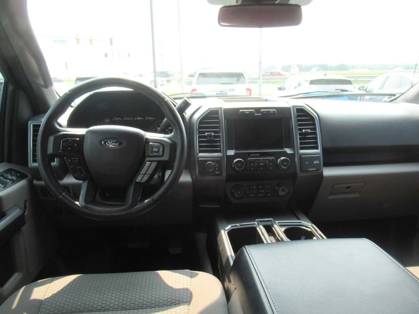 Used 2020 Magnetic Ford XLT image 16