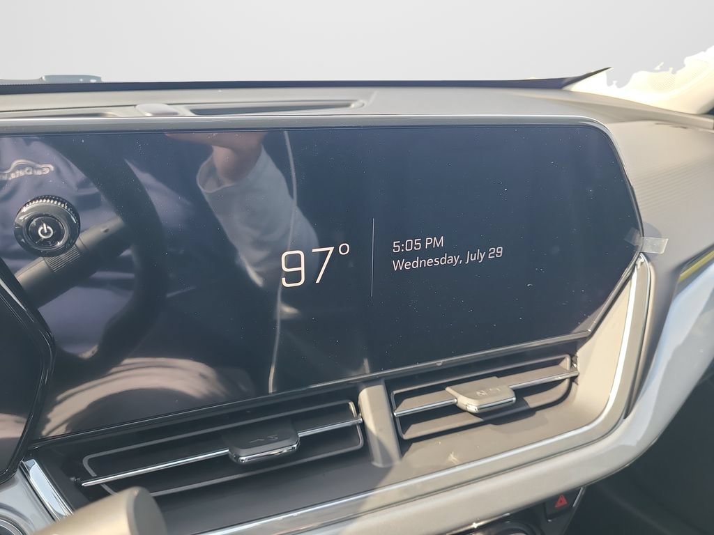 2026 Chevrolet Trax LT - Photo 24