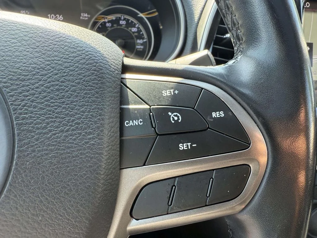 Used 2019 Black Jeep Limited image 24