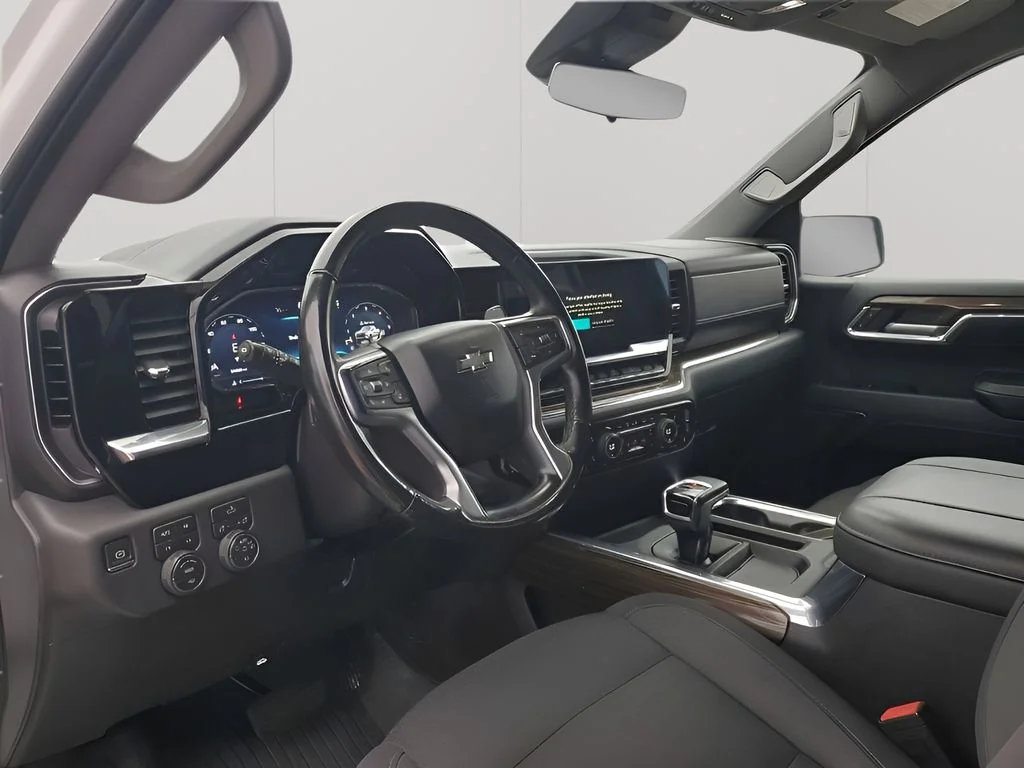 Used 2024 White Chevrolet LT Trail Boss image 30