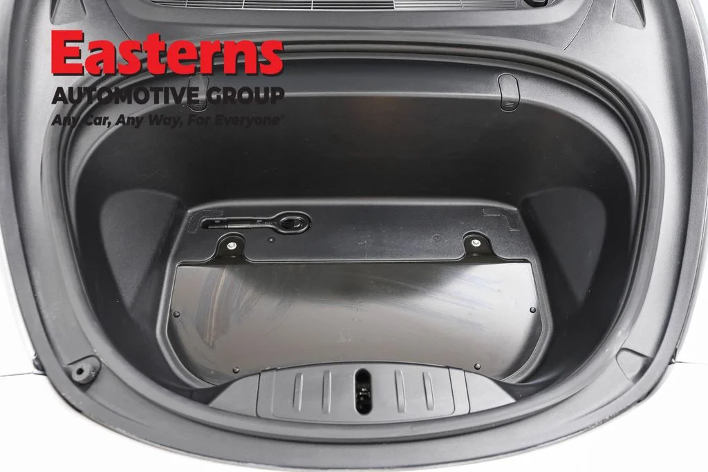 Used 2018 White Tesla Long Range image 7