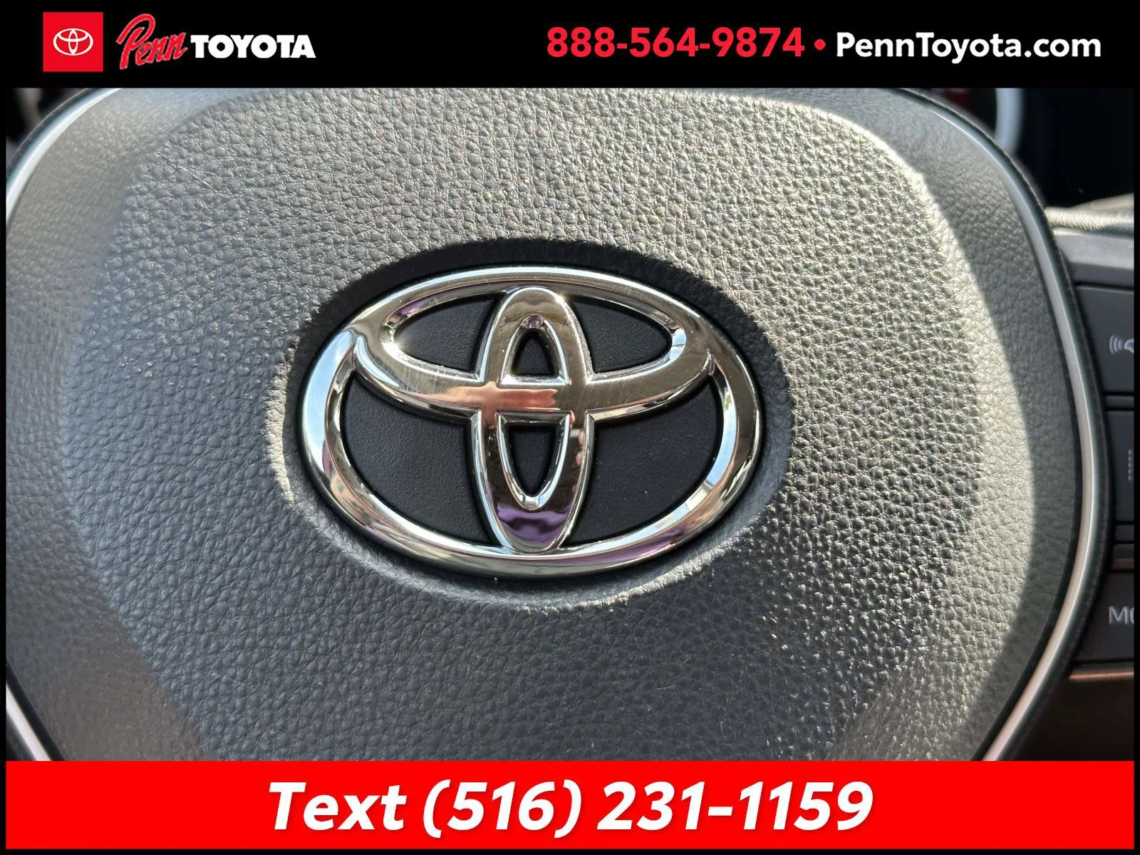 Used 2023 RUBY FLARE PEARL Toyota XLE image 25