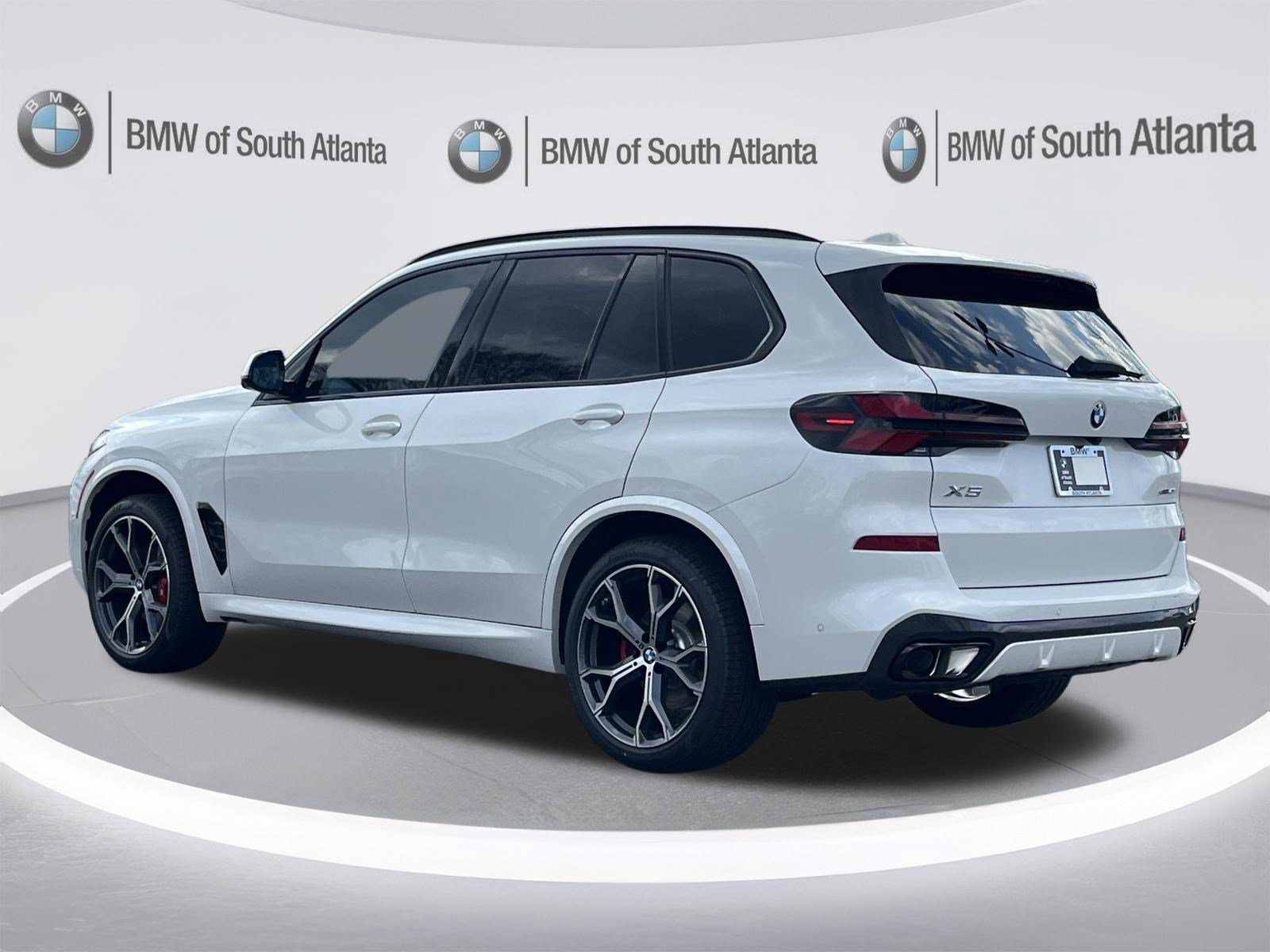 New 2026 Mineral White Metallic BMW sDrive40i image 26