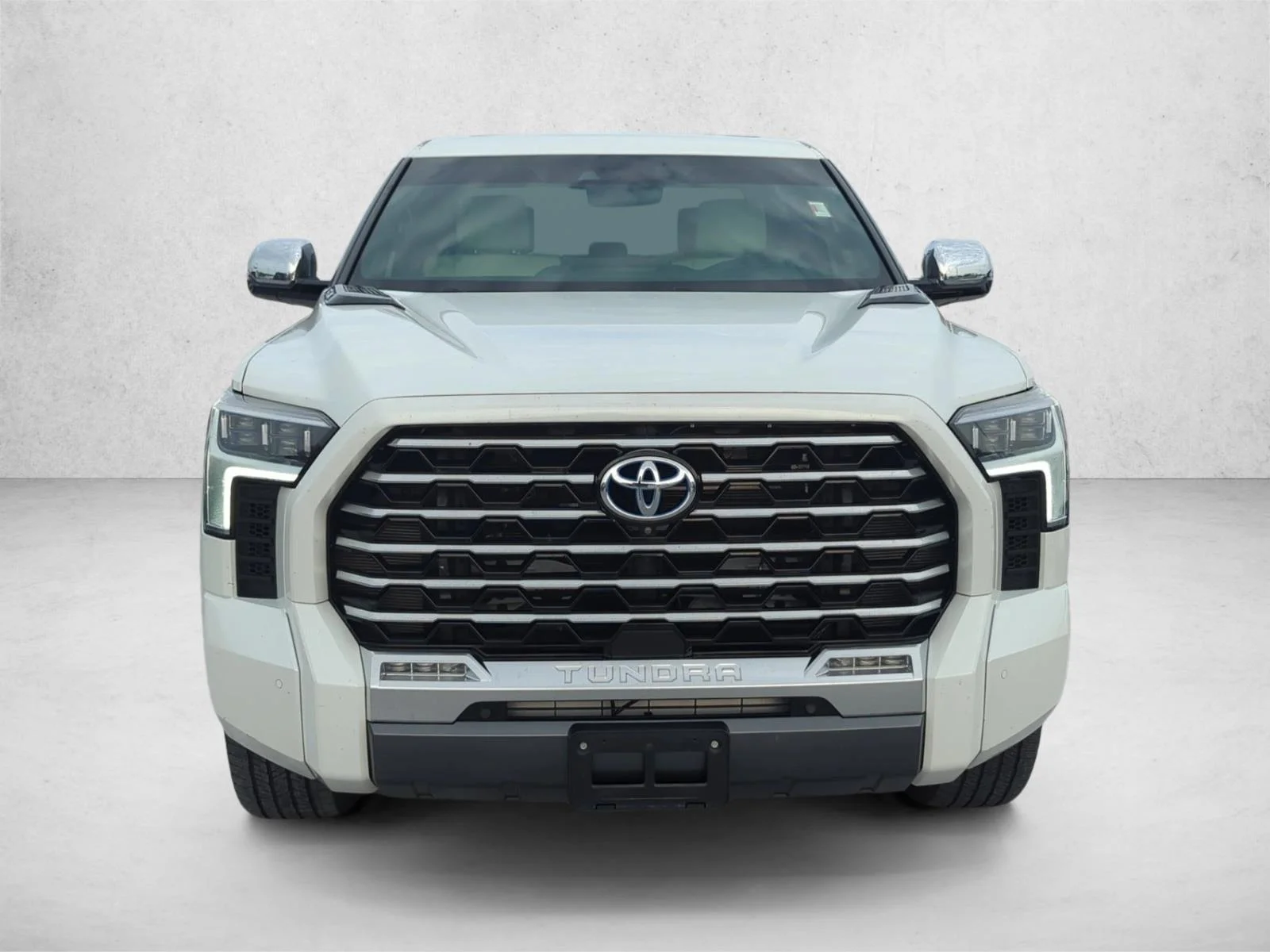 Used 2024 Wind Chill Pearl Toyota Capstone Hybrid image 2