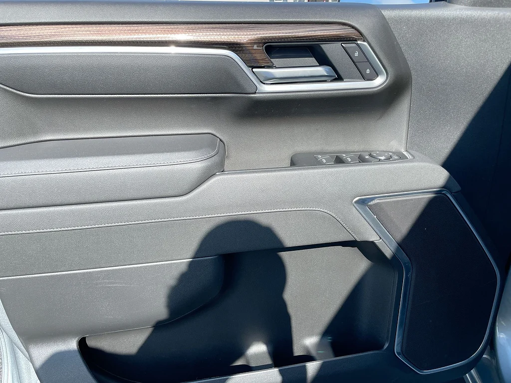 Used 2026 Sterling Gray Metallic Chevrolet RST image 22