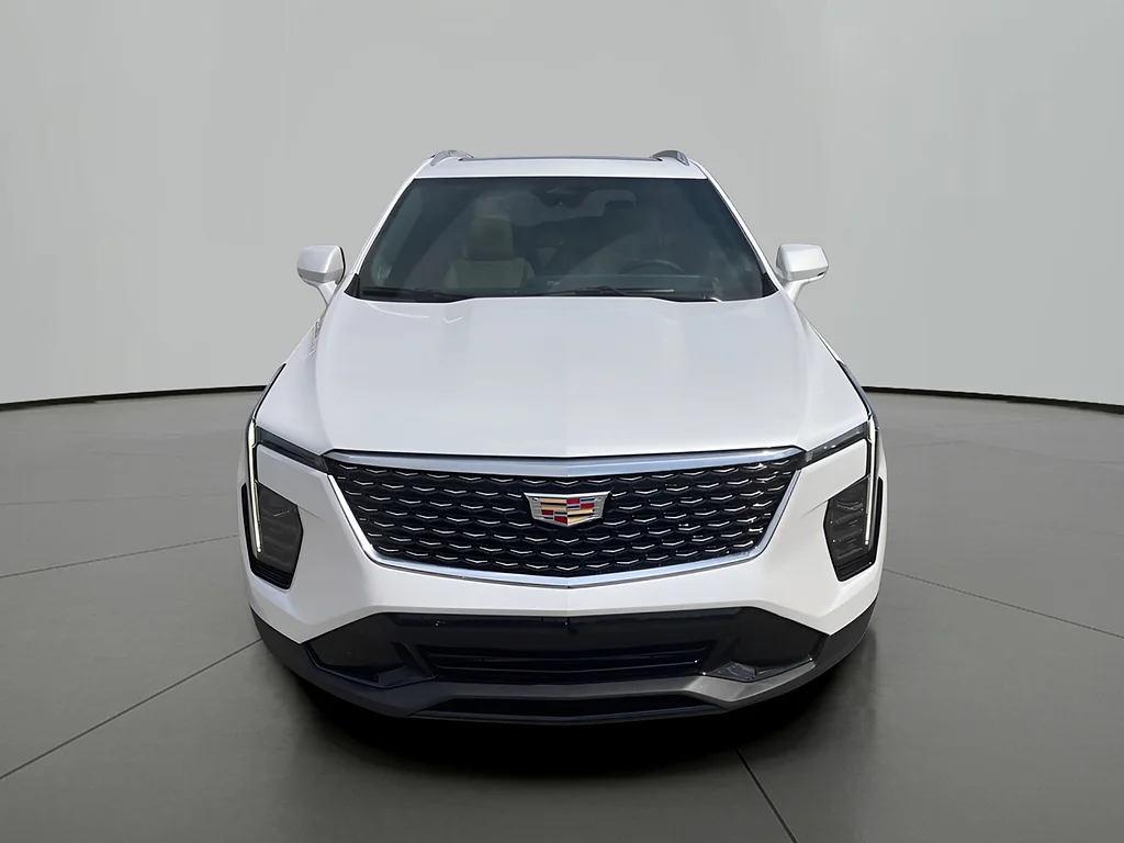 Certified Used 2024 Crystal White Tricoat Cadillac Premium Luxury image 7