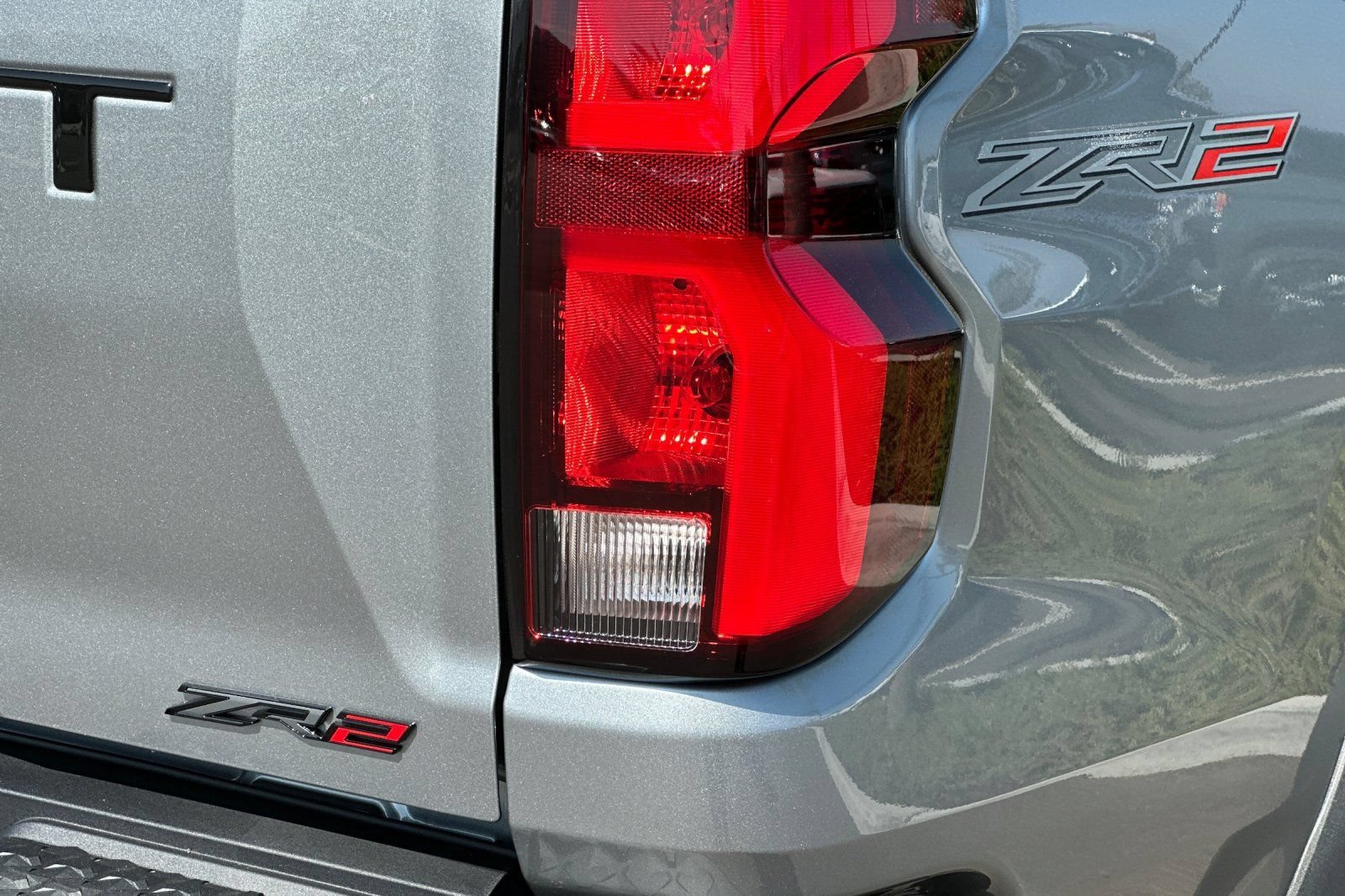 2026 Chevrolet Colorado ZR2 - Photo 25