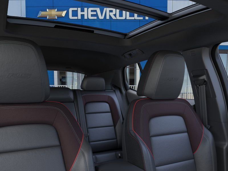 2025 Chevrolet Equinox EV RS - Photo 24