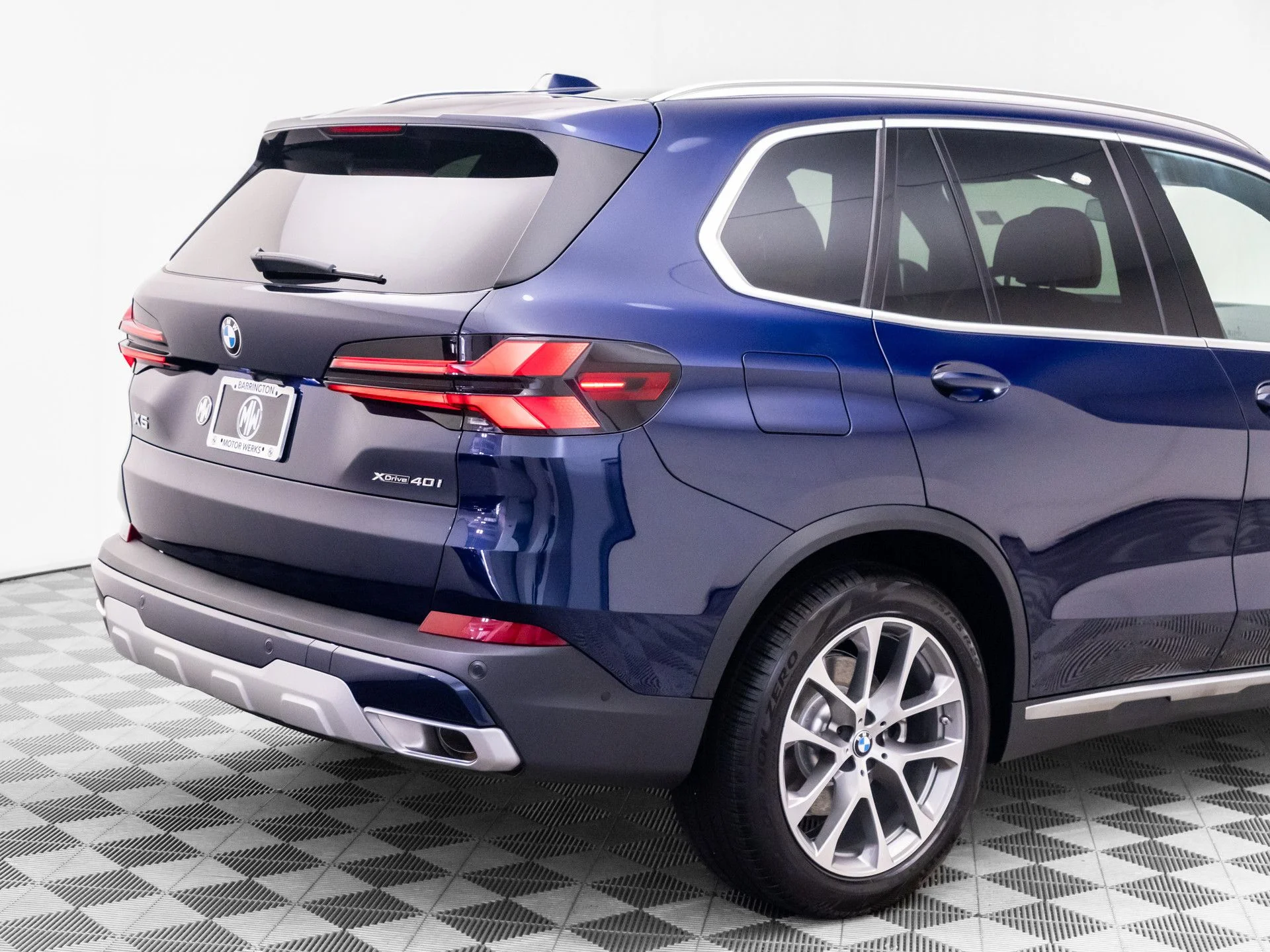 New 2026 Blue BMW xDrive40i image 40