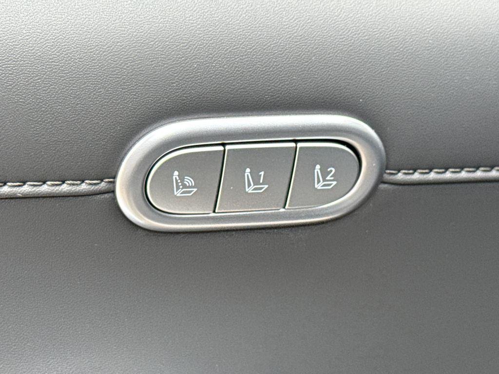 New 2026 Gray Hyundai Blue SEL 7P image 23