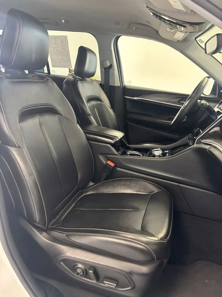 2023 Jeep Grand Cherokee Limited - Photo 22