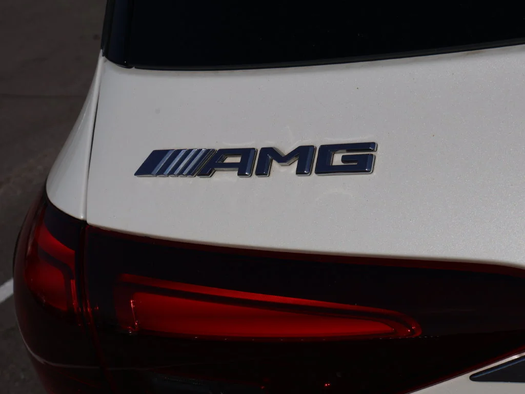 Used 2024 MANUFAKTUR Diamond White Metallic Mercedes-Benz GLE 53 AMG® image 9
