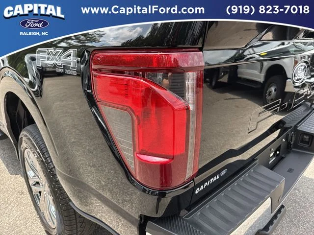 Used 2025 Black Ford XLT image 15