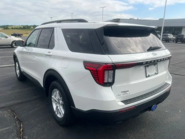 2026 Ford Explorer Active - Photo 7