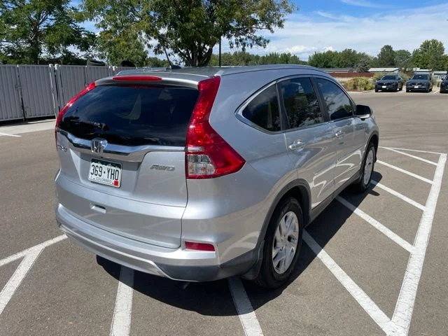 Used 2015 Silver Honda EX-L image 4