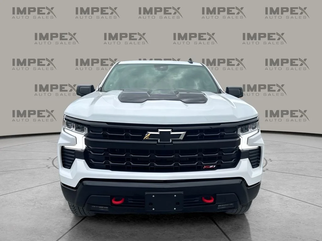 Used 2025 White Chevrolet LT Trail Boss image 8