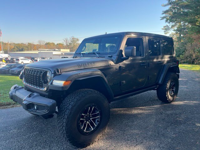 Used 2025 Granite Crystal Metallic Clearcoat Jeep Willys image 7
