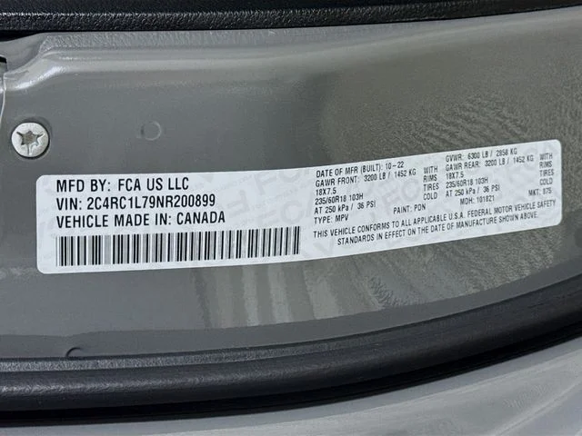 Used 2022 White Chrysler Touring L image 32