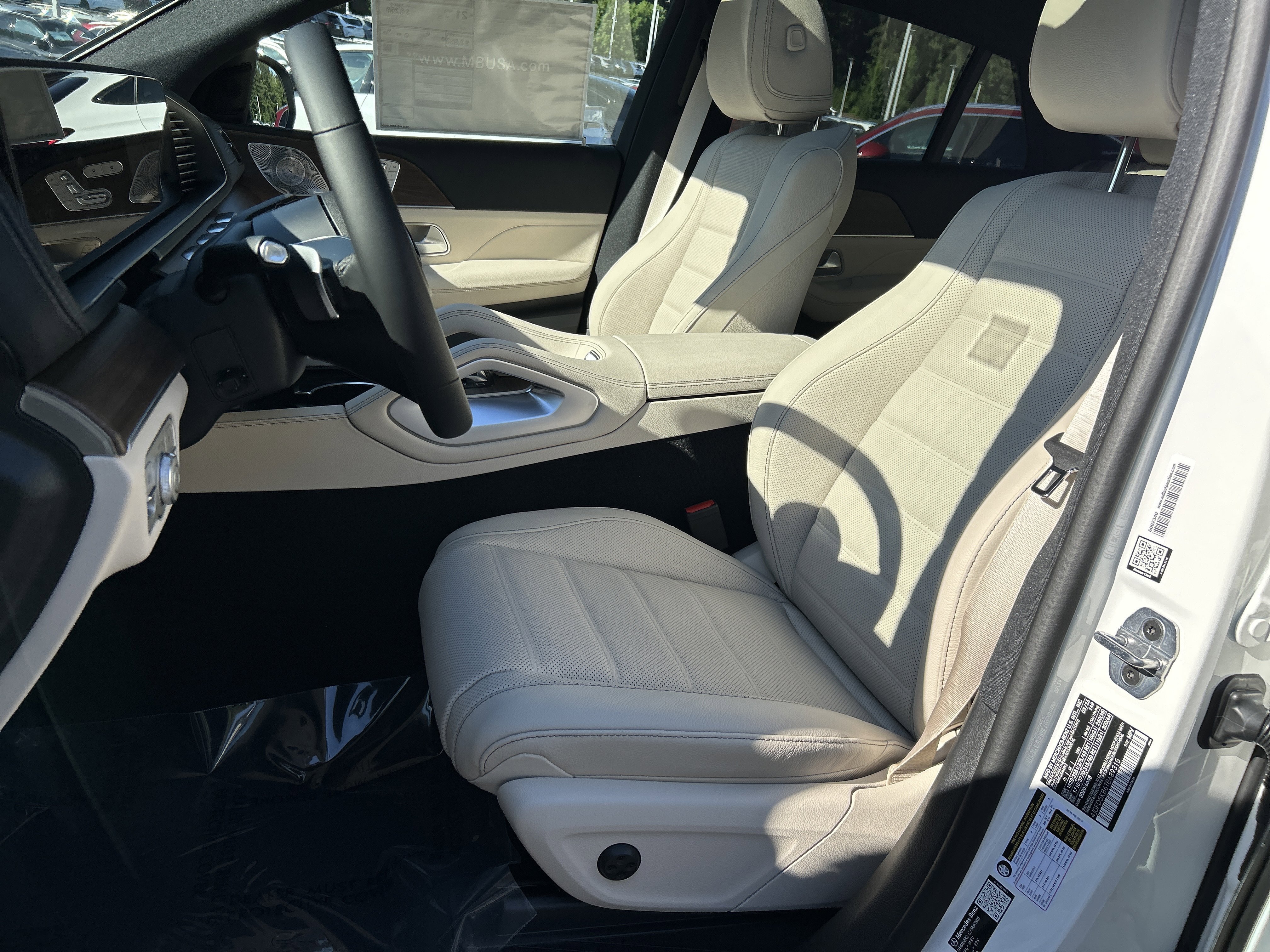 New 2026 Polar White Mercedes-Benz GLE 450 4MATIC® Coupe image 19