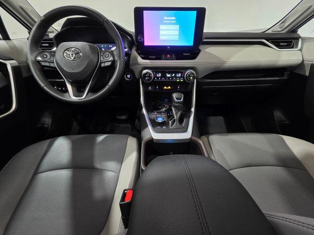 Certified Used 2024 MAGNETIC GRAY MET. Toyota  image 14