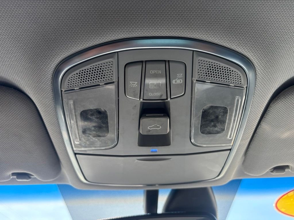 Used 2017 Black Hyundai Limited image 31