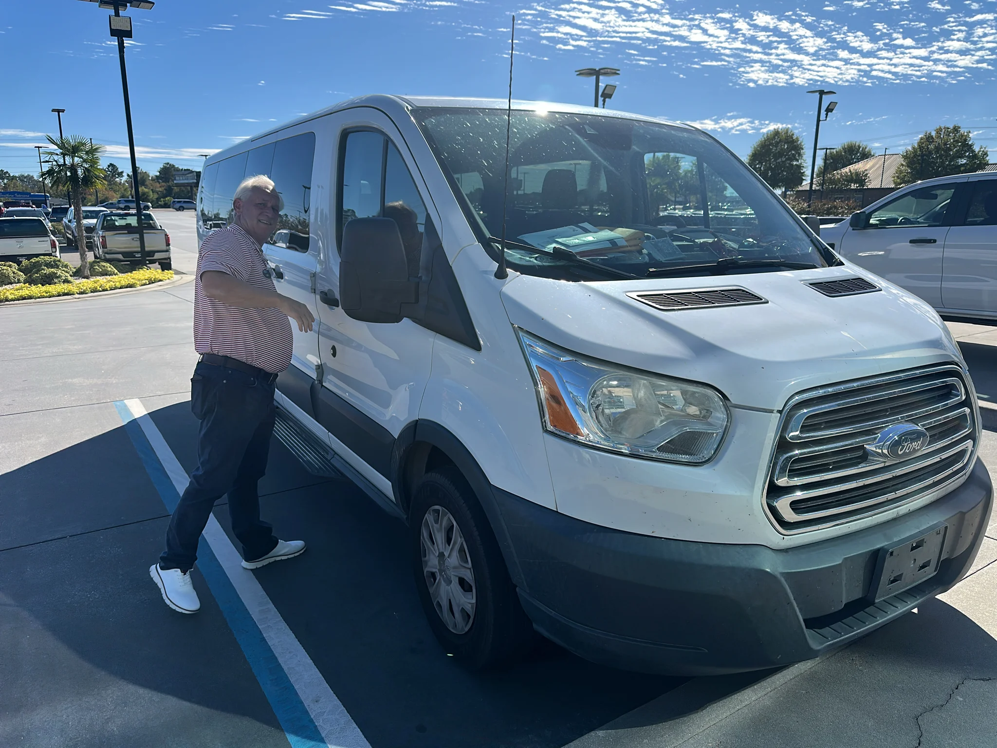 Used 2016 Oxford White Ford XLT image 2
