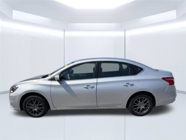 Used 2016 Silver Nissan S image 10