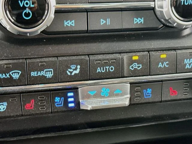 New 2026 Agate Black Metallic Ford F-250® Lariat® image 60